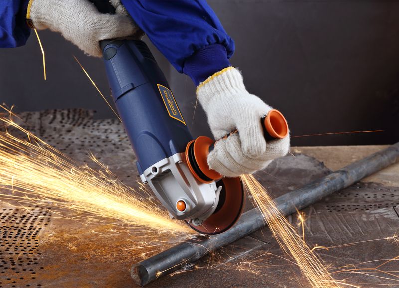 MAXPRO 125mm 950W Angle Grinder