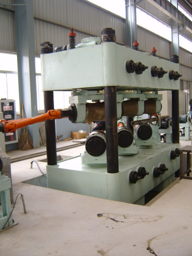 7 roll pipe straightening machine