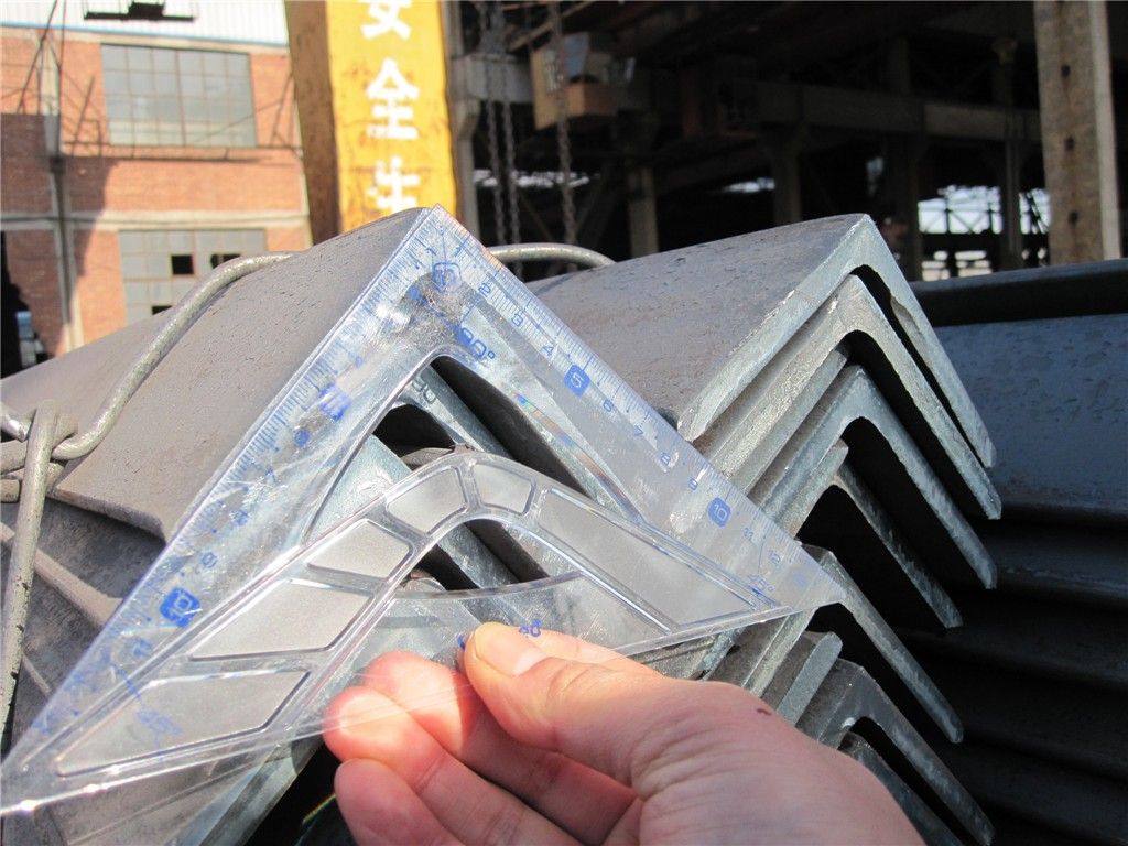 Equal Angle Steel Bars