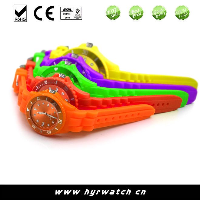 2014 hot selling silicone watch