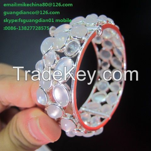 femal bangle