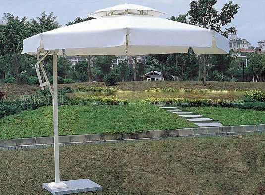 Luxurious Side Umbrella