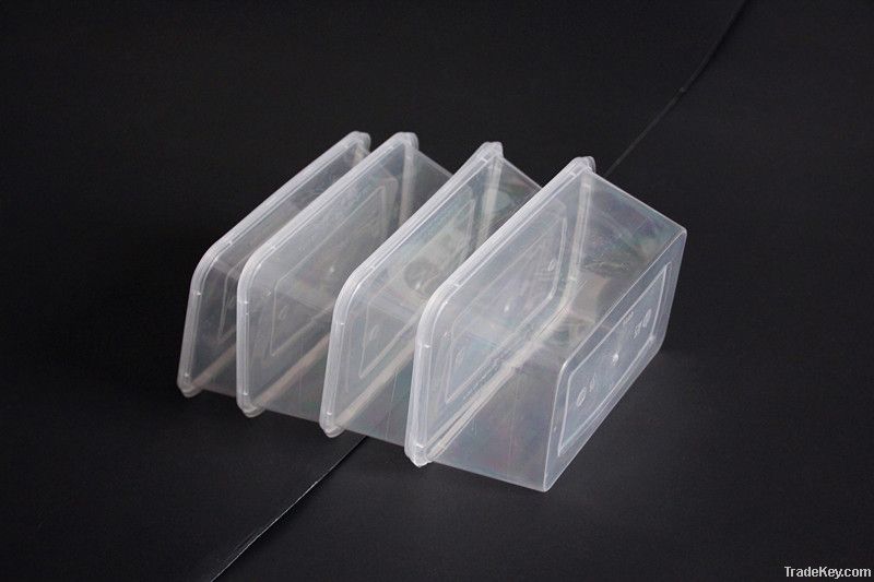 Plastic food container