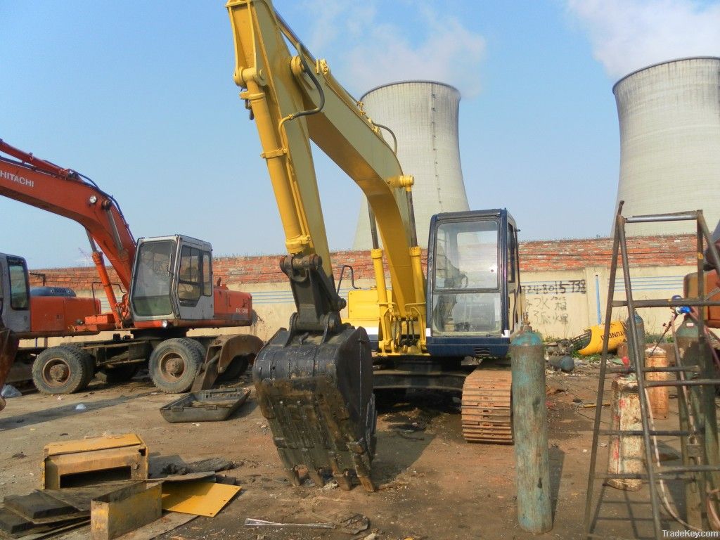 Used Kobelco SK120-3 Excavator Digger