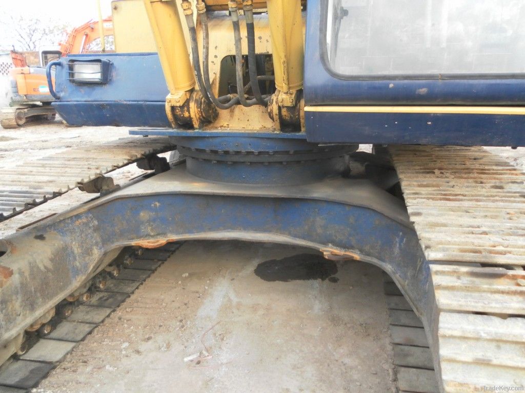 Used Kobelco SK200-3 Excavator Digger