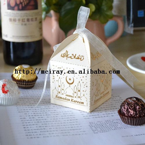 2014 Personalized Wedding Decoration 300 pieces/lot 250g Pearl Paper &amp;quot;Ramadan&amp;quot; Favor Box With Free Organza Ribbon