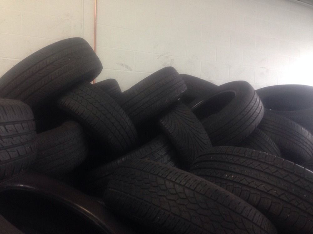 WHOLESALE USED TIRES - LOT OF 100. QUALITY GRADE B. 16, 17 AND 18 TIREs