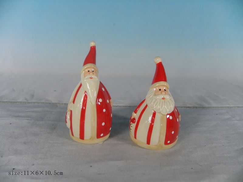 Santa  Claus Statues