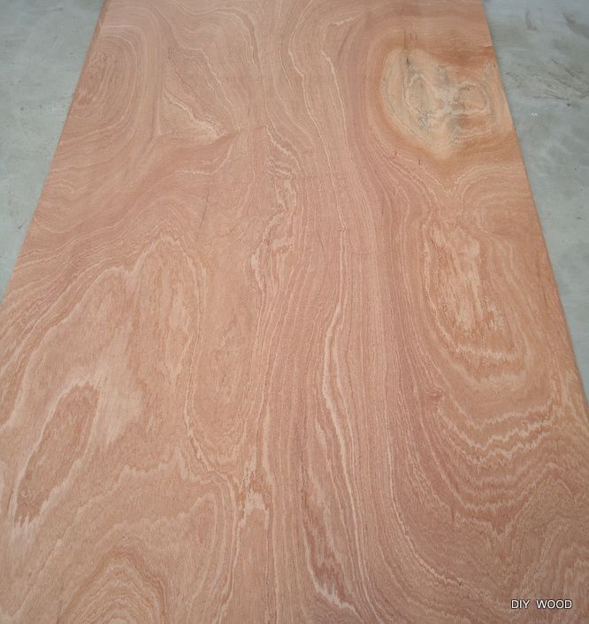 Sapele Veneer