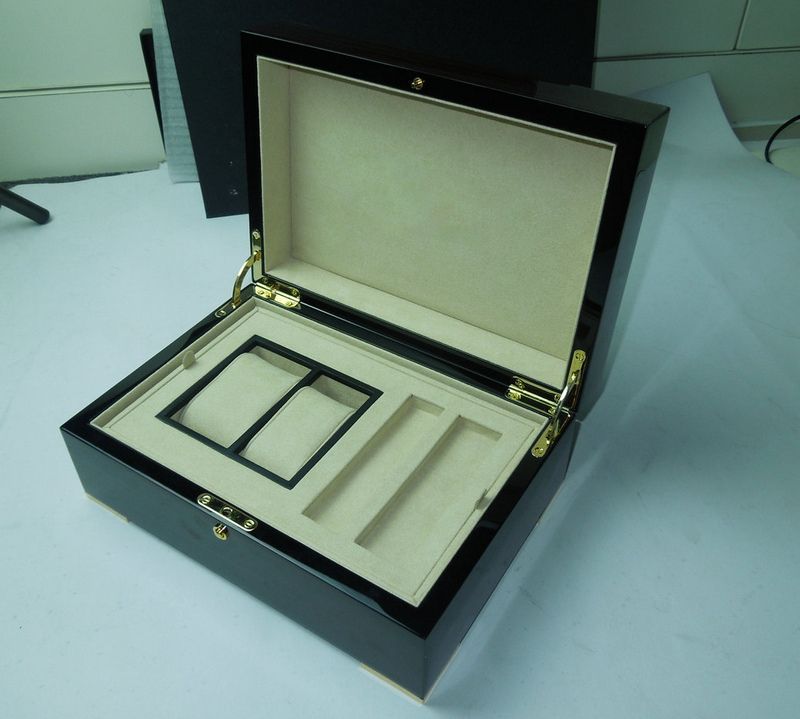 High-end  wooden watch box