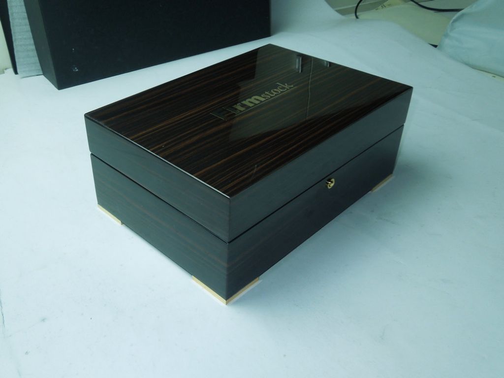 High-end  wooden watch box