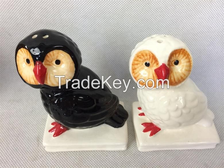 ceramic salt and pepper shaker, ceramic shaker set, S&amp;amp;P shaker