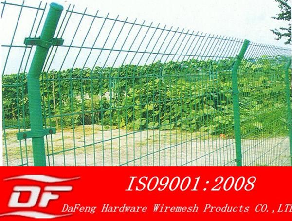 Bilateral wire fence