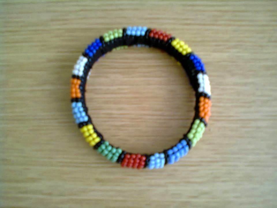 Small beded bangle