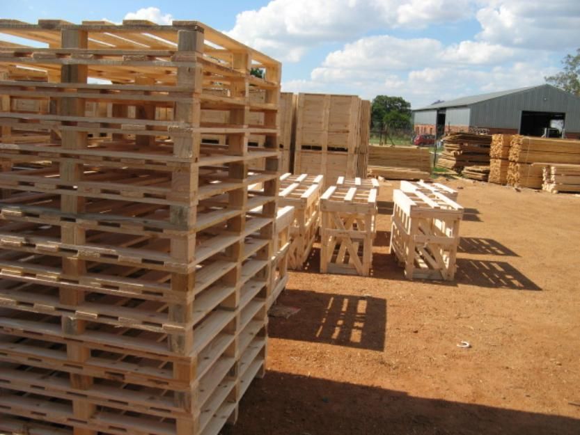 2-Way &amp; 4-Way wooden Pallets