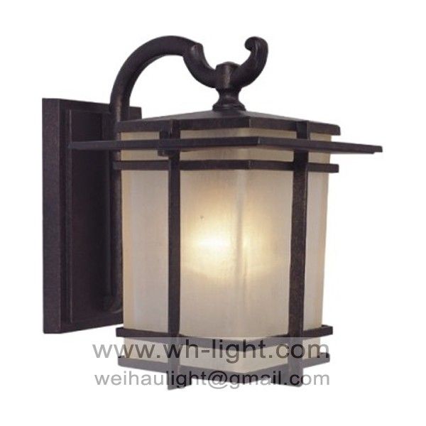 new outdoor wall lantern