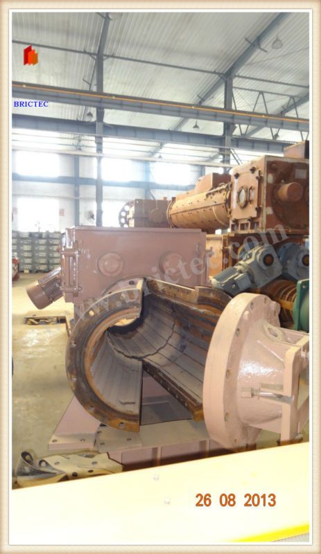 Vacuum Extruder for brick making plant