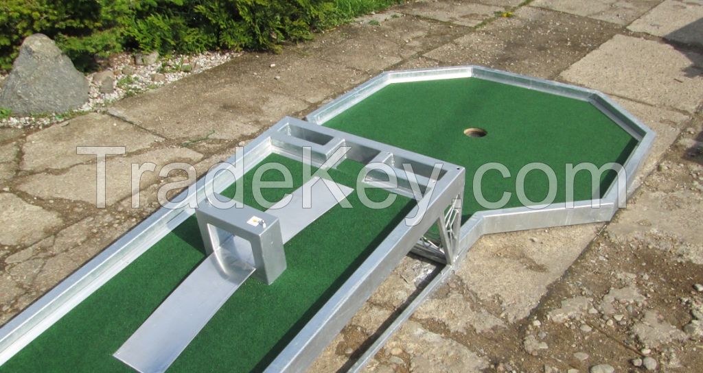 Metal frame mini golf course