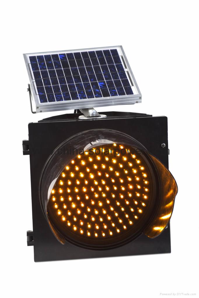 solar traffic light