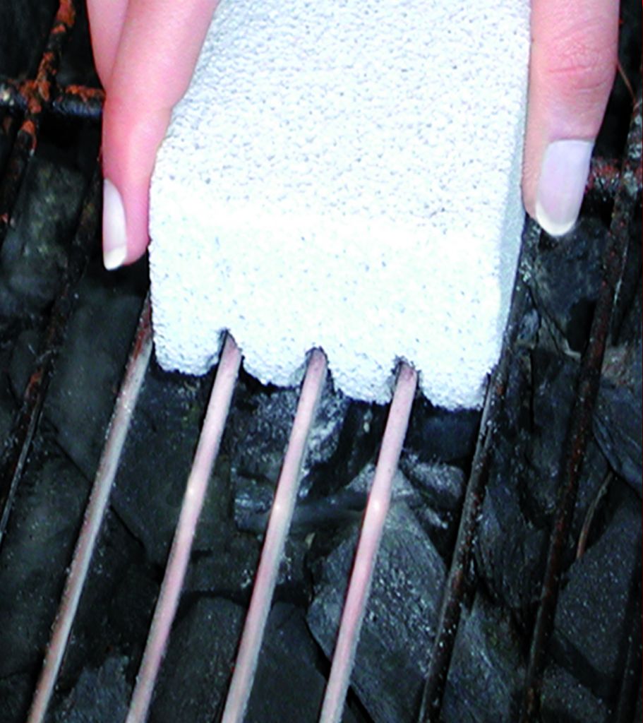 Cleaning Block Grill