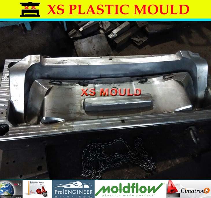 Car spoiler mould