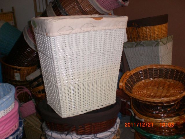 WILLOW HAMPERS