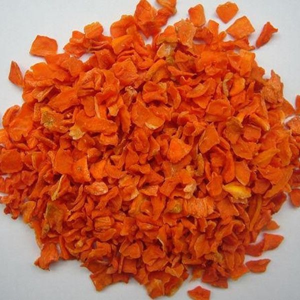 Dehydrated Carrot Flakes