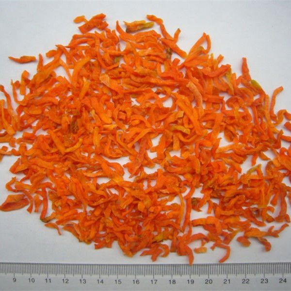 Dehydrated Carrot Flakes