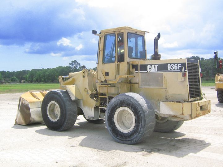 Used CAT 936F WHEEL LOADER