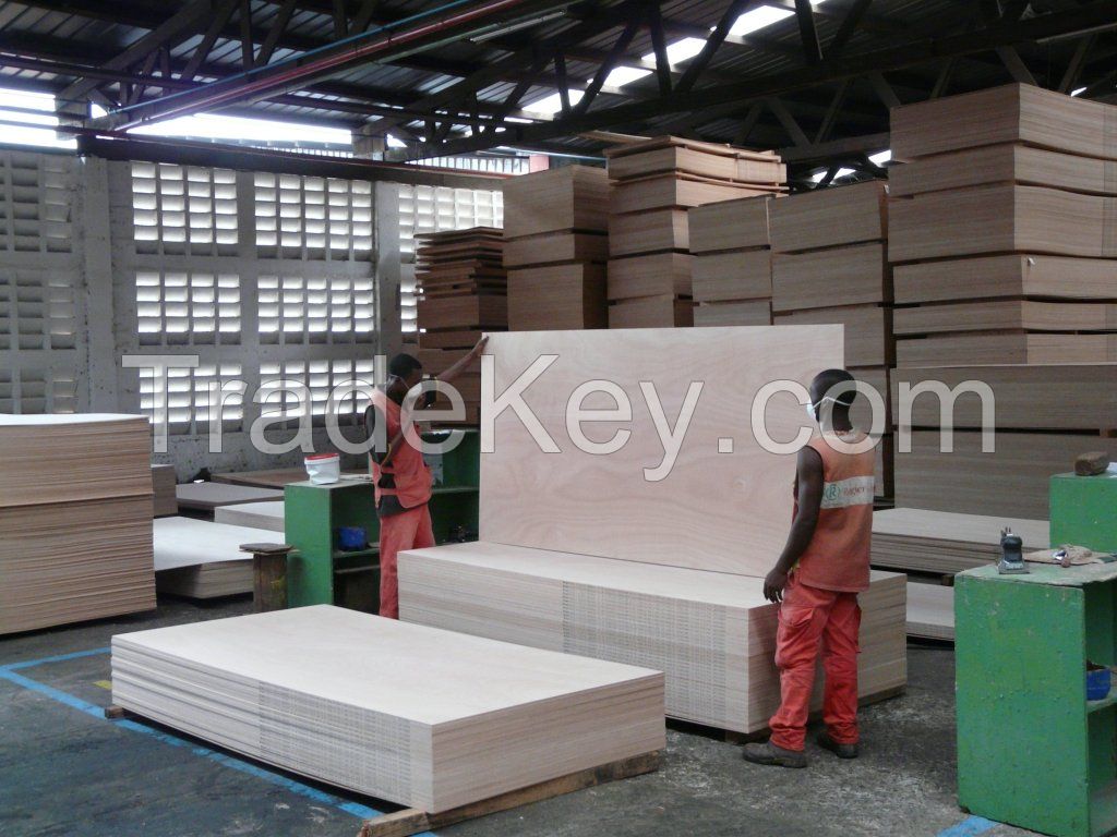 We offer good Quality overlaid plywood/decorative plywood/furniture plywoods