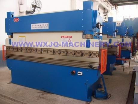 Hydraulic Press Brake