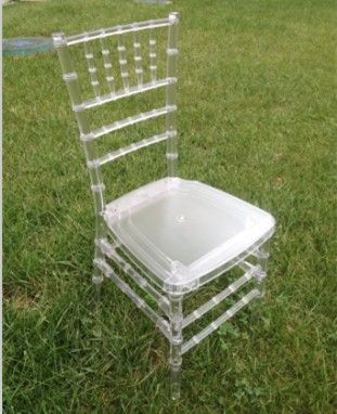 Resin Chiavari chair