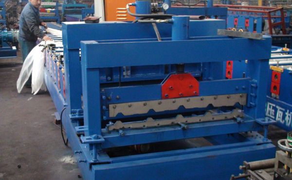 glazed roll forming machine