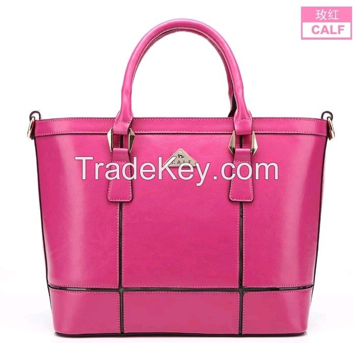 Lady fashion and popular handbags