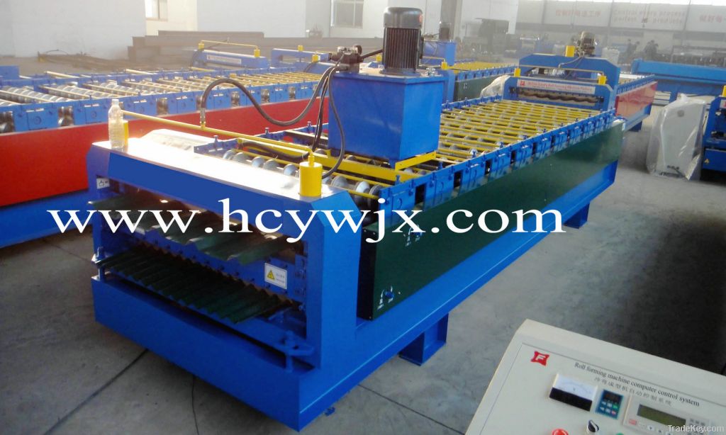 Corrugated sheet roll forming machine