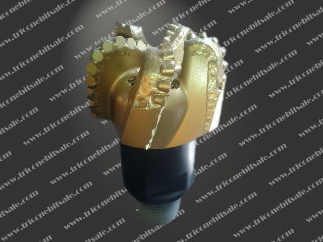 PDC BIT WITH 5 BLADES