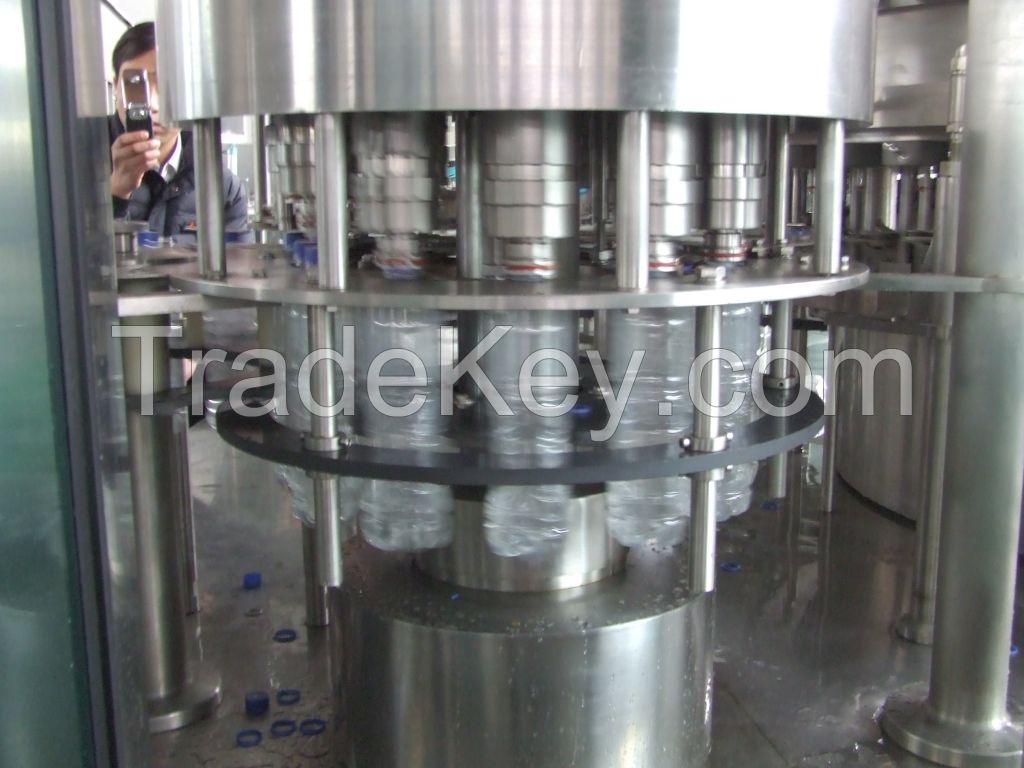 water bottling machine