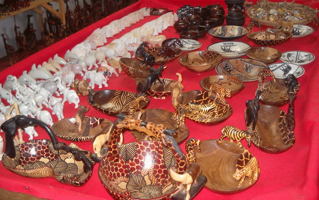 Decorative sculptures african art ( curio)