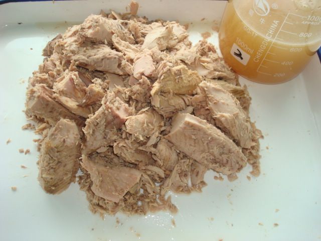 Canned Skipjack Tuna Chunk in Sunflower Oil