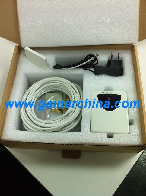 Hot selling / 15dBm WCDMA Repeater with Antenna Built-in 