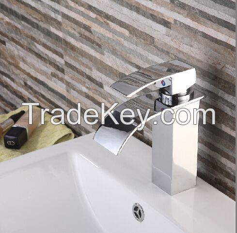 Single Handle Waterfall Basin Faucet