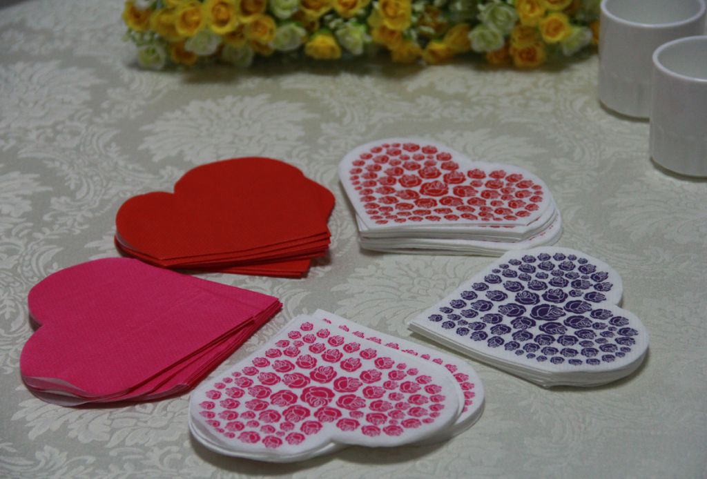 die-cut heart shape print paper napkin