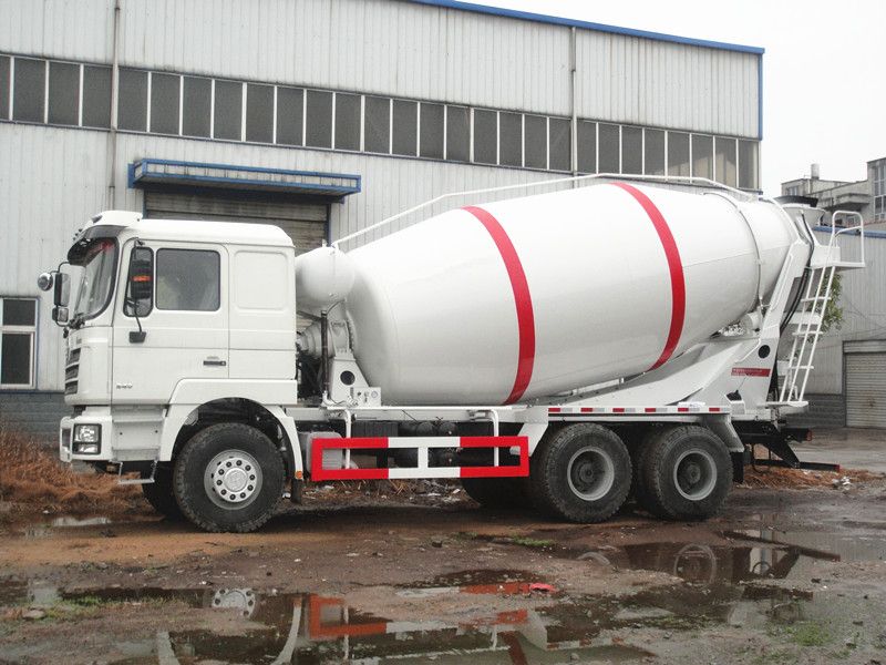 340hp Shacman 8cbm concrete mixer truck for sale