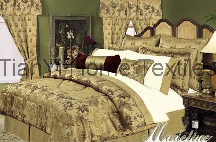 Jacquard Comforters