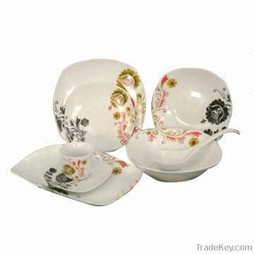 Porcelain Square-shaped Dinnerware Set