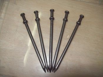 Duplex heads nails