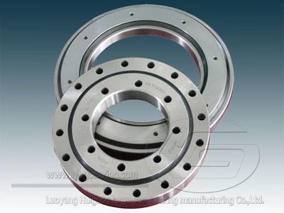 Four-point contact ball slewing bearings