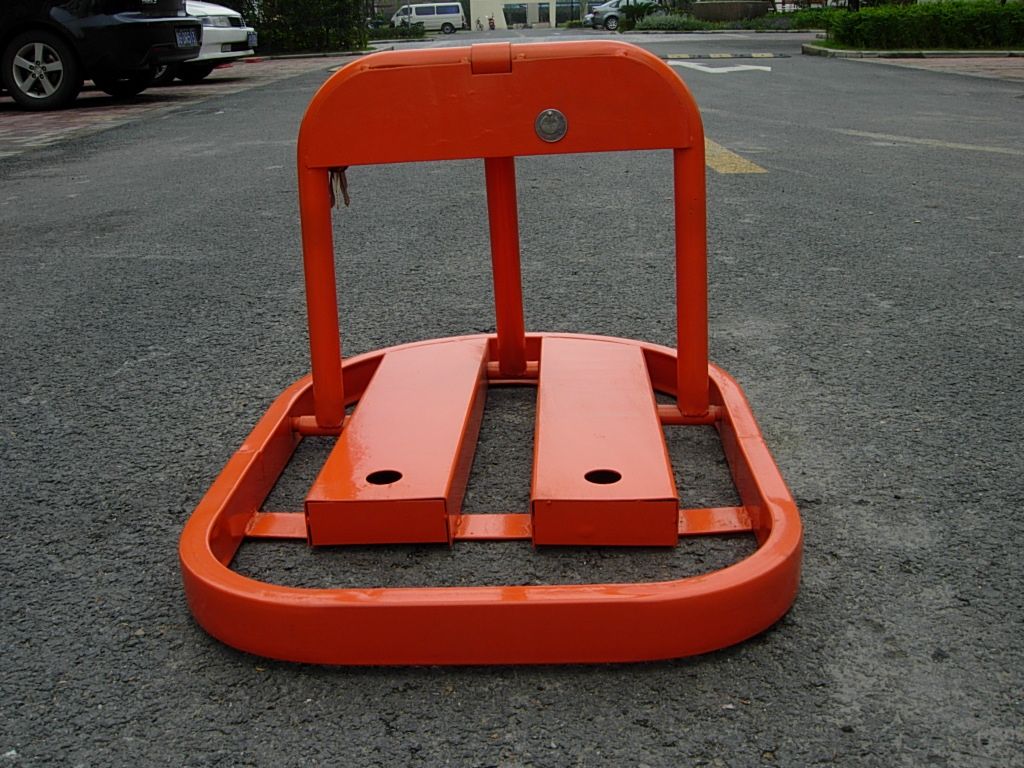 high end Manually operated 'O' type steel Parking lot lock/Barrier