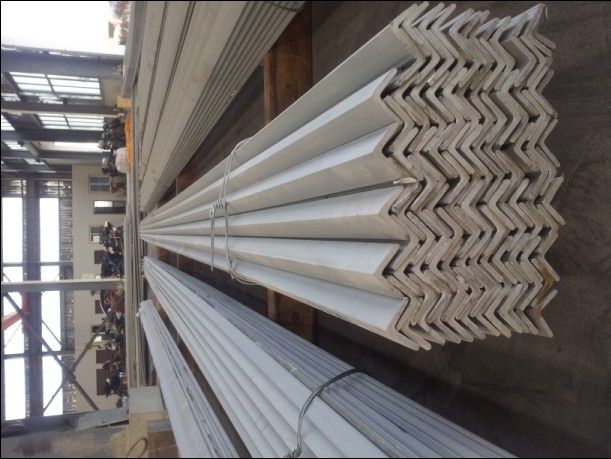 SAE 304 hot rolled and cold drawn stainless steel angle bar 