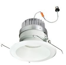 6&quot; 650 Lumen LED Retrofit Diamond Unit, Reflector, Damp Listed